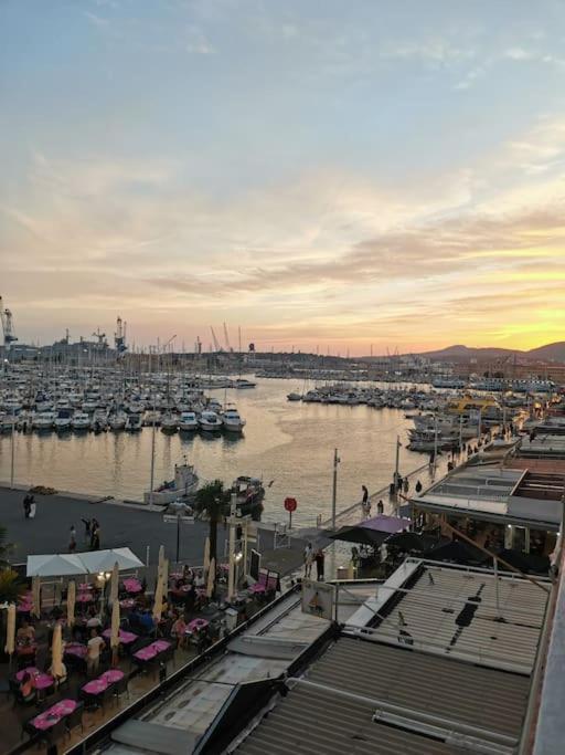 Marina Dream Toulon Exterior foto