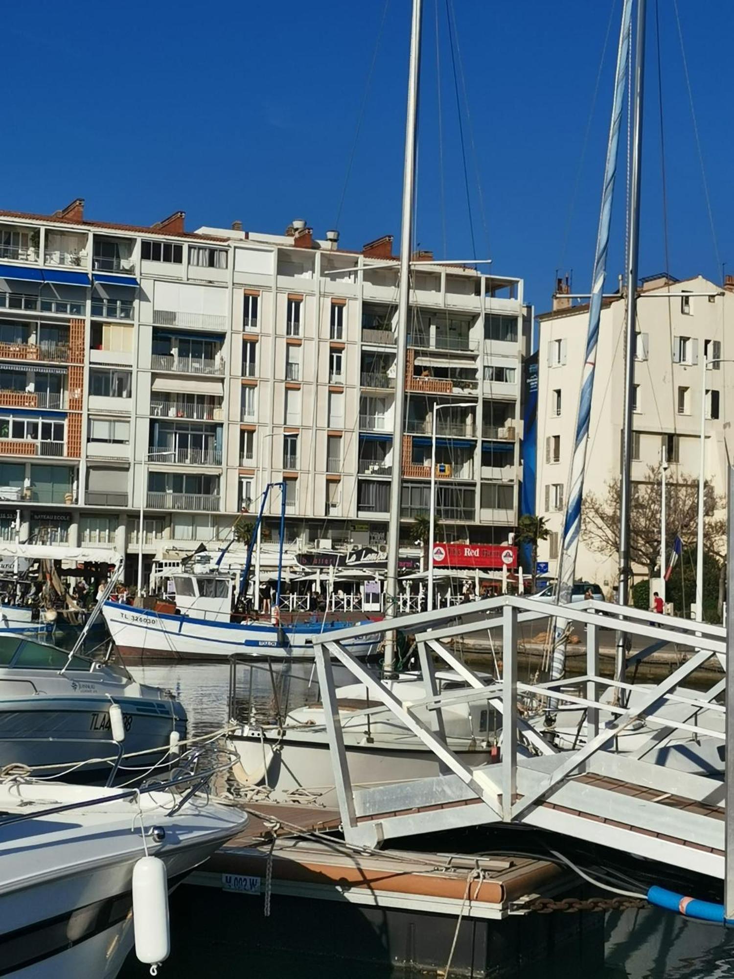 Marina Dream Toulon Exterior foto